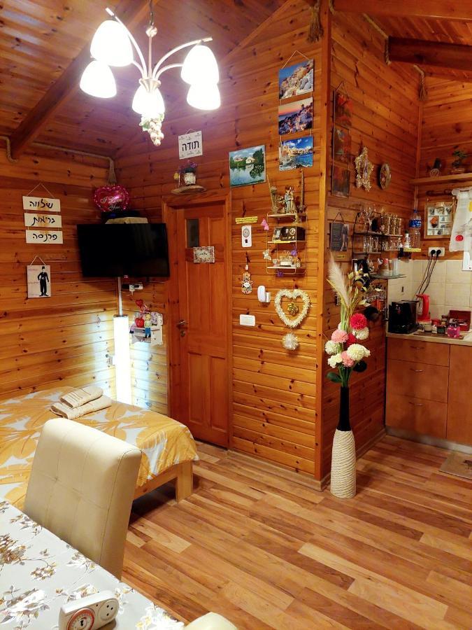 Apartmán Happiness Zimmer צימר האושר - גם לציבור הדתי Naharija Exteriér fotografie
